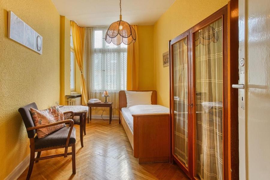 Hotel Ff&e Carlton Dortmund